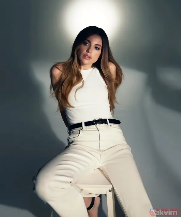 Ezgi Eyüboğlu fit vücuduyla sosyal medyayı salladı! Karın kası çalışan Ezgi’ye bakın ağızları açık bıraktı herkes onu konuştu - 7