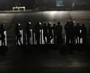 Venezuela, Kolombiya sınırını kapattı