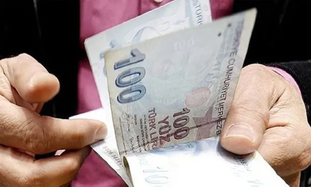 400-bin-liranin-32-46-55-92-181-gunluk-faiz-getirisi-firladi-iste-kazanc-orani-1696658161246.jpg İşte kazanç oranı: 400 bin liranın 32-46-55-92-181 günlük faiz getirisi fırladı-8