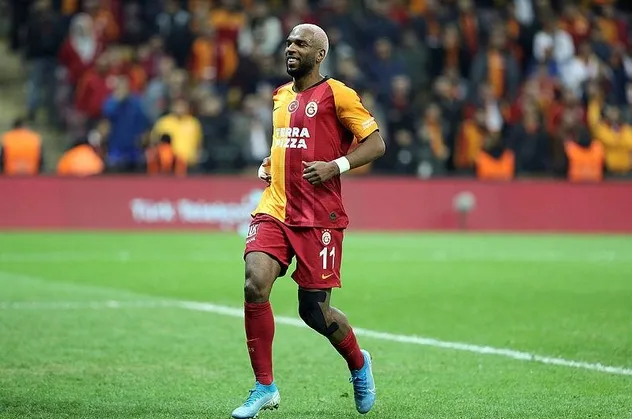 Ryan Babel Hollanda basınına konuştu: Galatasaray'a geri dönersem nasıl bir futbolcu olduğumu göstereceğim