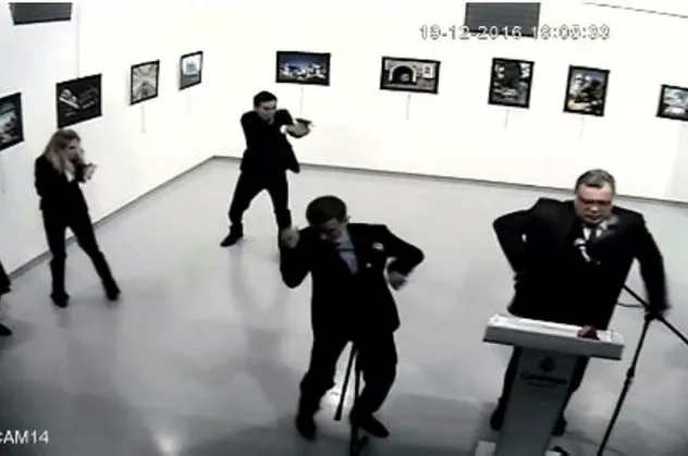 Rusya Federasyonu'nun Ankara Büyükelçisi Andrey Karlov suikastı sanıklarının tutukluluk haline devam kararı verildi