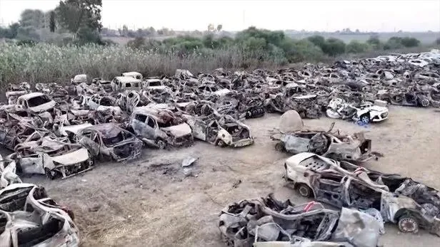 1702925583119.jpeg İsrail'in 7 Ekim yalanı yine elinde patladı! Esir takasında serbest bırakılan İsrailli kadından bomba itiraf: Annemi İsrail ordusu öldürdü-2