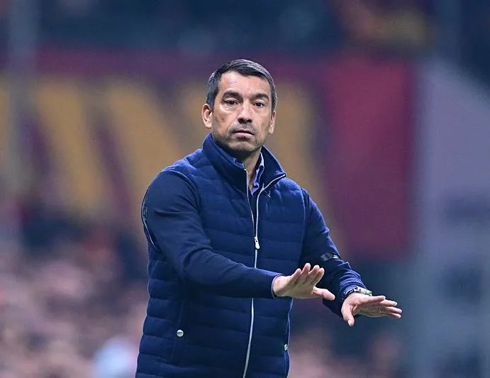 G.Saray neden 9 kişi kalmadı