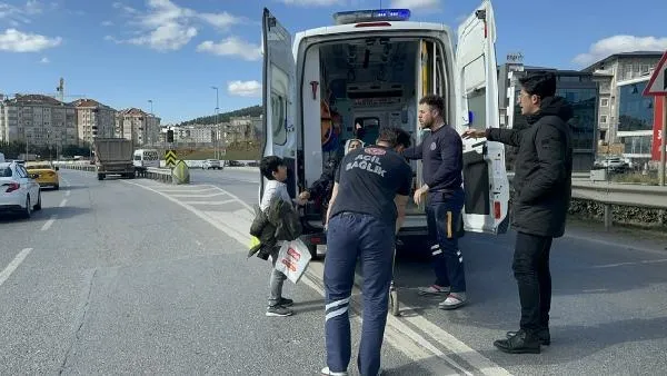 Şile Otoyolu’nda can pazarı: Duraktan çıkan hafriyat kamyonu İETT otobüsüne çarptı-4