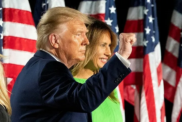 Son dakika: Donald Trump adaylığını açıkladı, rakibi Biden'ı topa tuttu: Emirlerini liberal riyakarlardan alıyor-1