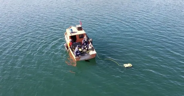 Atatürk Baraj Gölü’ne düşen füze parçaları için arama çalışması başladı