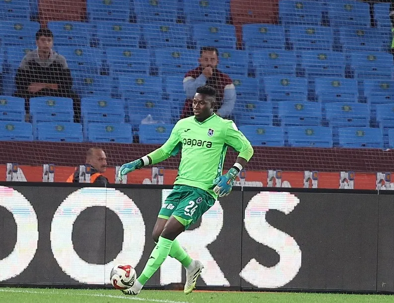 8 yıl sonra gelen asist