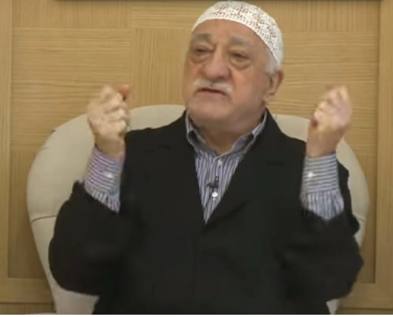 Düğmeye basıldı! FETÖ’nün bir kolu daha kesildi