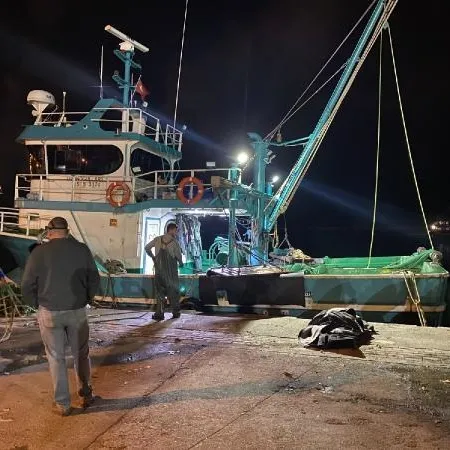 Balıkçı ağına ceset takıldı