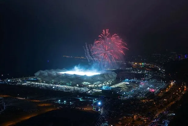 sampiyon-trabzonsporun-kupasi-tffye-gonderildi-trabzona-ne-zaman-ulasacak-1652264136239.jpeg Şampiyon Trabzonspor'un kupası TFF'ye gönderildi... Trabzon'a ne zaman ulaşacak?-1