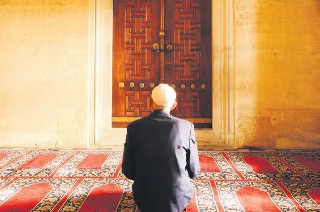 Prof. Dr. Nihat Hatipoğlu: Gıybet amelleri tüketir | 3 Mayıs 2021