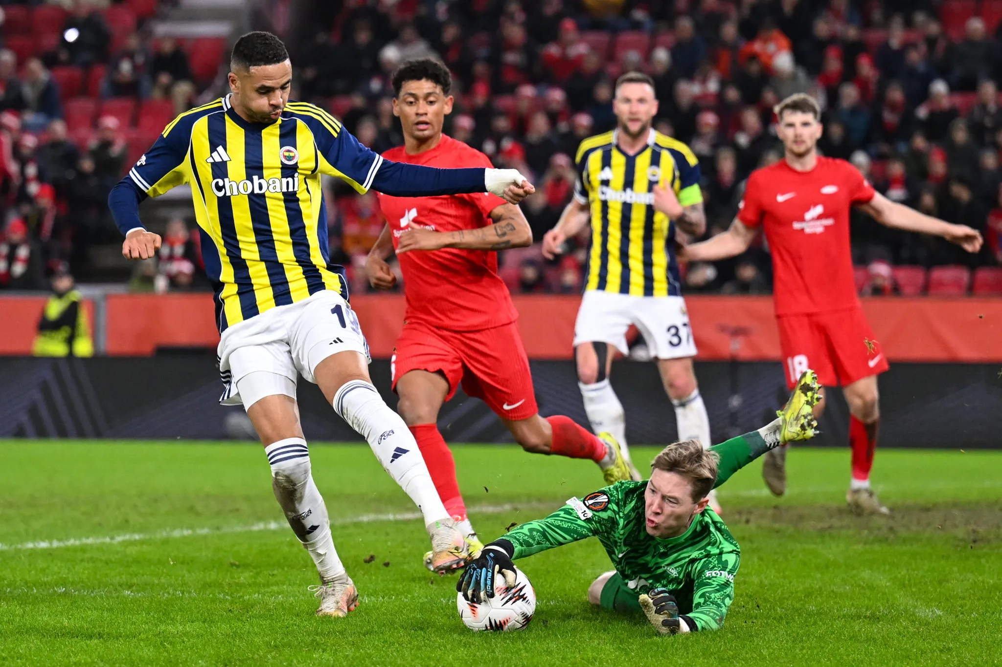 Spor yazarları Brann-Fenerbahçe maçını değerlendirdi - 7