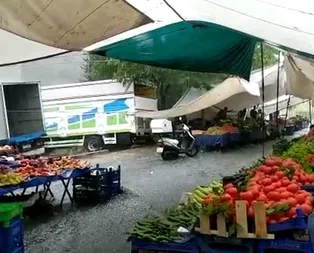 Ataşehirde isyan ettiren manzara! Kanalizasyon boruları patladı, pazarı lağım kokusu sardı
