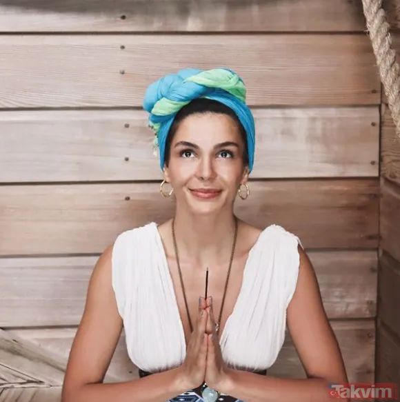 Bir Zamanlar Çukurova'nın Saniye'si Selin Yeninci bornozlu sıfır makyaj pozuyla hayran bıraktı! İbrahim Tatlıses bayılmakta haklı - 25