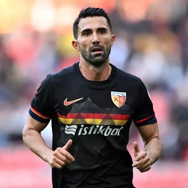 Hasan Ali Kaldırım Amedspor ile anlaştı