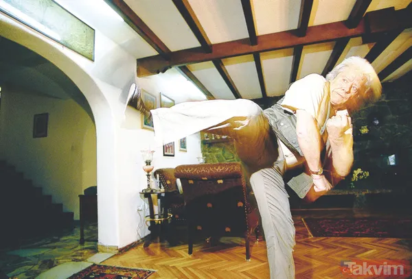 Yeşilçam'ın efsanesi Cüneyt Arkın için çok özel paylaşım! Kuruluş Osman'daki set arkası görüntüleri duygulandırdı... - 14