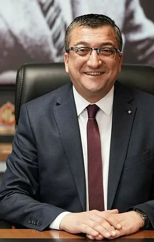 CHP'li Bülent Öz’ün rüşvet skandalında yeni detaylar! Temizlik firmasına verdiği ihale karşılığında 3 milyon lira değerinde ev aldı