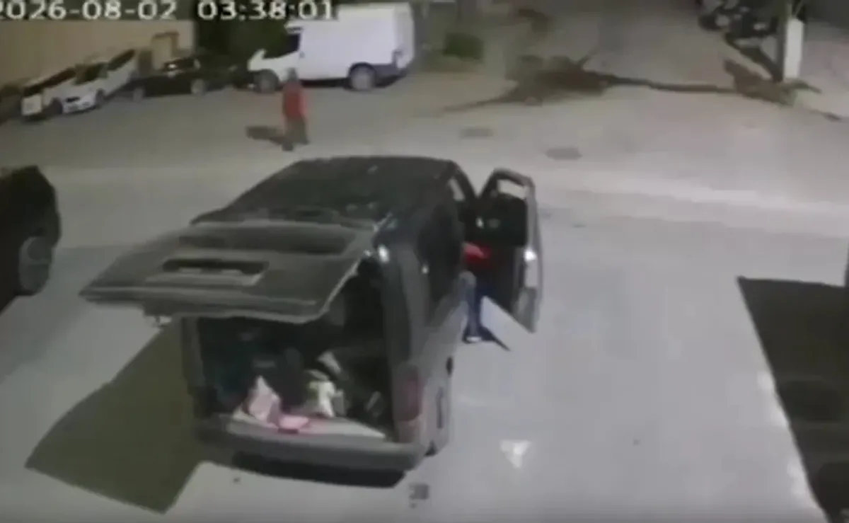 1789665162007.jpeg Araçlarını ayakkabı boyasıyla kamufle ettiler! Ankara’da 10 milyon TL’lik vurgunda 7 tutuklama-4
