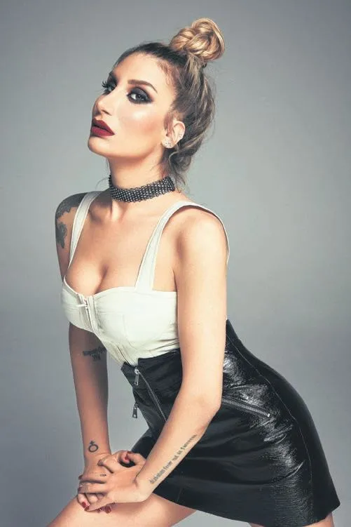 Serdar Ortaç ve Seçil Gür önceki gün Tarabya- Bebek hattında bisikletle tura çıktı-5