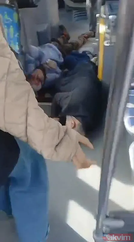 Arnavutköy'de İETT otobüsünde bıçaklı kavga: Ölü ve yaralılar var! Görüntüler ortaya çıktı - 4