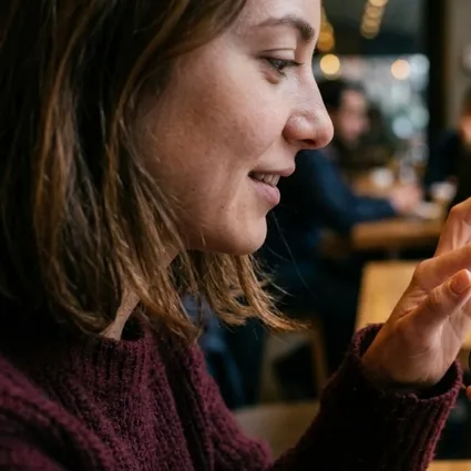 Haftanın 2 günü çevrim içiyiz