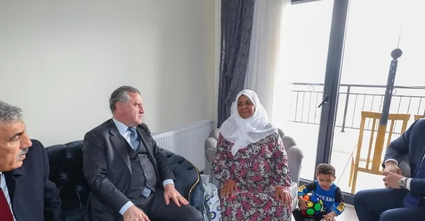 Cumhurbaşkanımızdan Allah razı olsun | Kilis’te deprem konutlarına yerleşen ailelerin mutluluğu