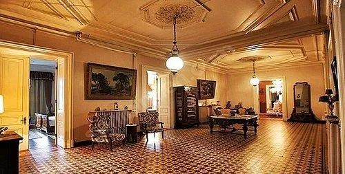 İngiltere Başbakanı Boris Johnson’ın dedesi de oradaydı: Dünyanın en pahalı ikinci evi!