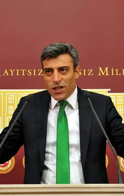 CHP'li Yılmaz Mehmetçiğe desteği hazmedemedi
