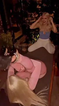 Survivor Turabi'den +18 paylaşım görenlerin nutku tutuldu! Aman n'apıyorsun Turabi! Bu kez iş çıplak kadınlarla paylaşımdan çıktı-8