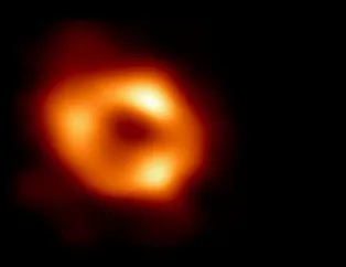 Devasa kara delik ilk kez görüntülendi