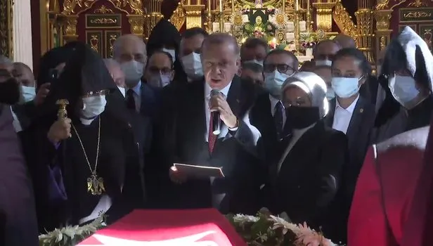 AK Parti İstanbul Milletvekili Markar Esayan son yolculuğuna uğurlandı