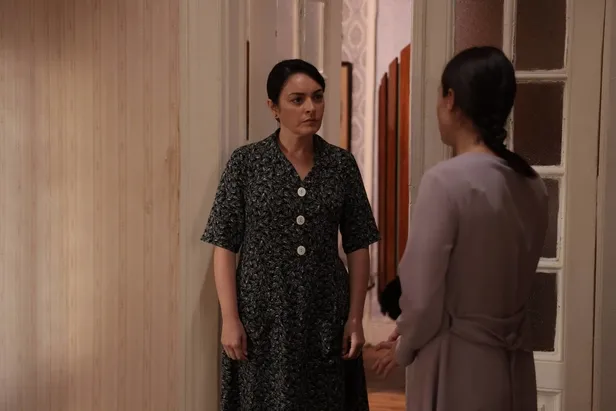 Masumlar Apartmanı 41. bölüm fragmanı! Gülben’den şoke edici bir itiraf! Eve büyük bir telaş düşüyor, Neriman ne yapacak!-2