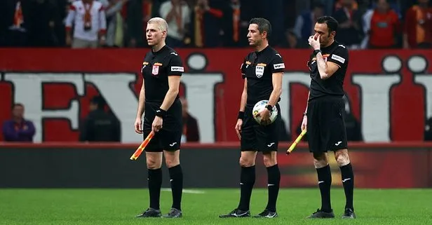Erman Toroğlu Galatasaray - Alanyaspor maçı sonrası küplere bindi: Ali Palabıyık maçın içine etti! Dursun Özbek ve Erden Timur TFF’yi topa tuttu