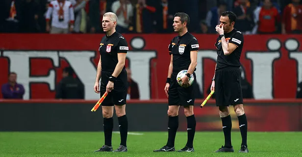 Erman Toroğlu Galatasaray - Alanyaspor maçı sonrası küplere bindi: Ali Palabıyık maçın içine etti! Dursun Özbek ve Erden Timur TFF'yi topa tuttu