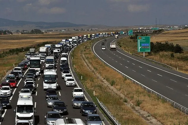 Bayram trafiğinde kabus sona erecek!