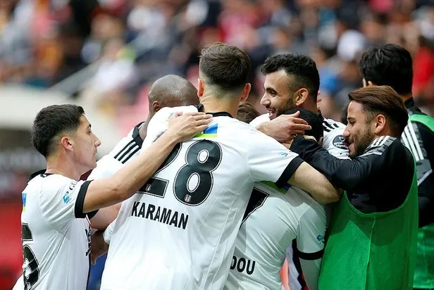2-haftada-5-puan-kaybeden-besiktas-kayseriyi-deplasmanda-devirdi-1651442091574.jpeg 2 haftada 5 puan kaybeden Beşiktaş, Kayseri'yi deplasmanda devirdi-5