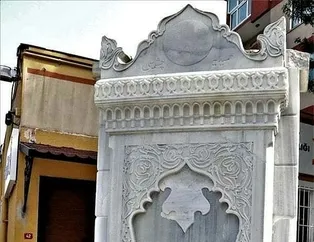 İBB Abdulhamit Han’ın tuğrası silindi