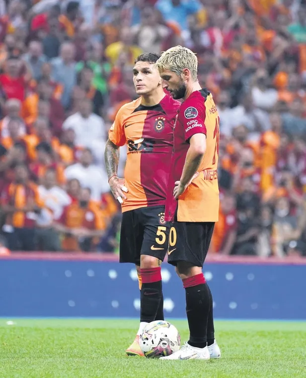 flas-transferler-ile-sov-yapan-aslanin-havasini-giresun-sondurdu-1660429269651.jpeg Flaş transferler ile şov yapan Aslan'ın havasını Giresun söndürdü-3