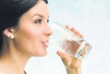 Bademcik şişmesine karşı ılık tuzlu su uyarısı