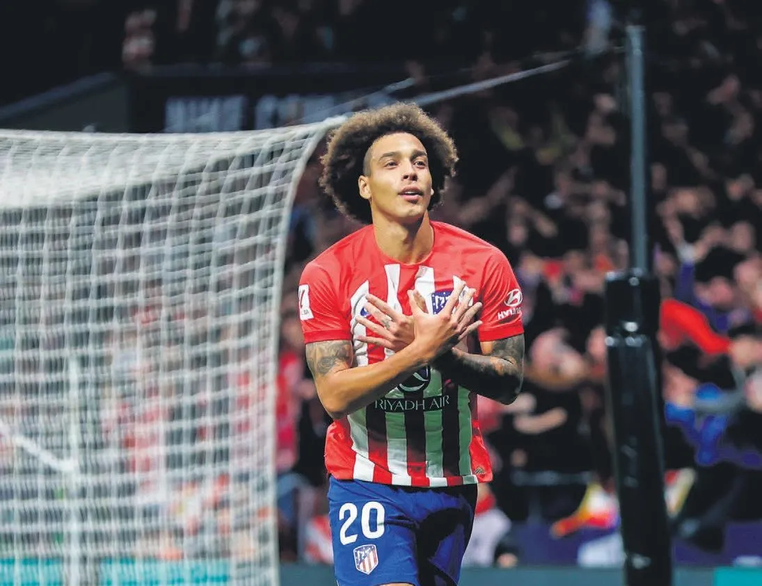 Witsel imzayı attı