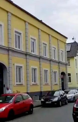 Almanya'da camiye çirkin saldırı