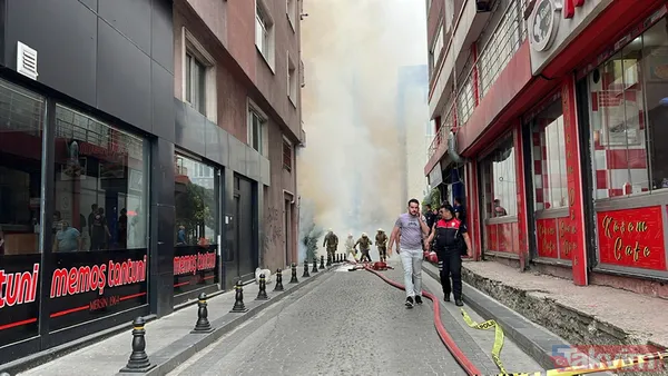 500 bin TL zarar var! Ümraniye'de mobilya atölyesi kül oldu - 6