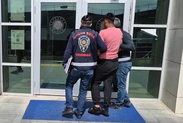 14 yaşındaki çocuk komşunun boğazını kesti