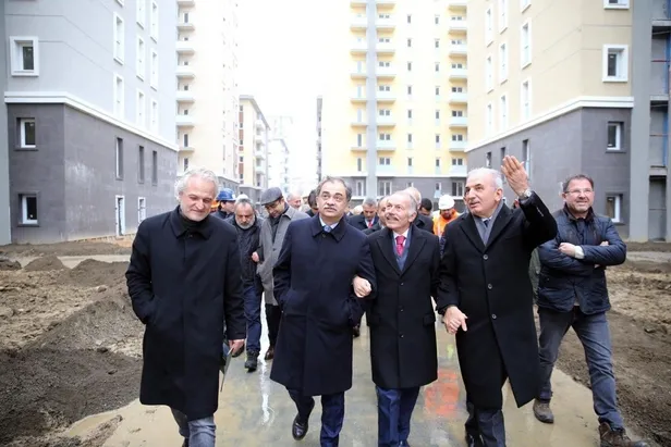 chpnin-sosyal-konut-projelerine-bakisi-da-tutarsiz-chpnin-karsi-ciktigi-projeyi-ekrem-imamoglu-ben-yaptim-diye-1663689041733.jpg