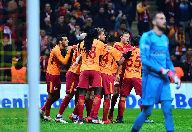 Galatasaray'dan Türk futbol tarihinde bir ilk...-5