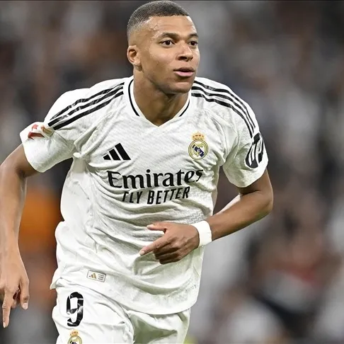 PSG Mbappe’ye tazminat ödeyecek