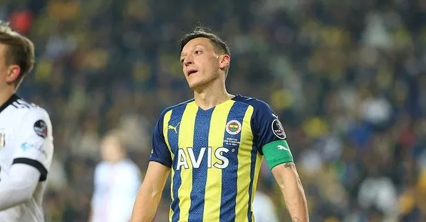 Fenerbahçe’de 4 oyuncunun Covid testi pozitif çıktı! Mesut Özil’de Antalya kampında yer almadı