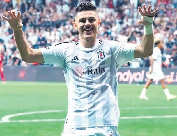 RASHICA’NIN YERINE JOAO MARIO