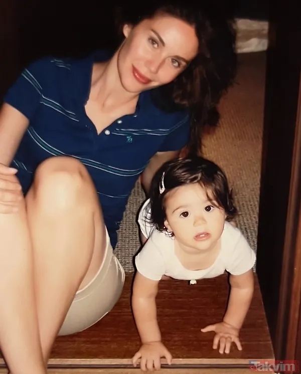 18’lik genç kız oldu! Demet Şener ile İbrahim Kutluay’ın kızına bakın! Ünlülerden yorum yağdı! “Kainat güzeli” Pınar Altuğ, Petek Dinçöz... - 12