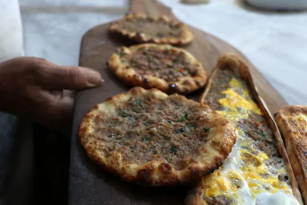 aydin-karacasu-pidesine-cografi-isaret-tescili-alindi-1605869374136.jpg Aydın Karacasu pidesine coğrafi işaret tescili alındı-8